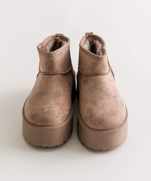 OLIVE des OLIVE（オリーブデオリーブ）の「ムートンショートブーツ（その他シューズ・レディース・ベージュ/モカ・SMALL/MEDIUM/LARGE/X-LARGE）」の9枚目の写真