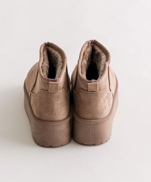 OLIVE des OLIVE（オリーブデオリーブ）の「ムートンショートブーツ（その他シューズ・レディース・ベージュ/モカ・SMALL/MEDIUM/LARGE/X-LARGE）」の11枚目の写真