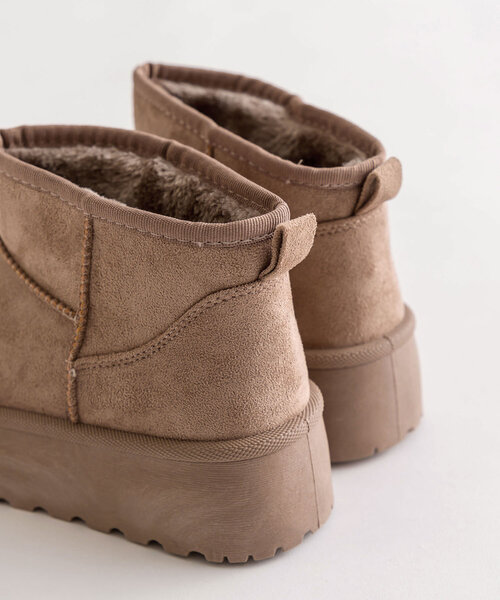 OLIVE des OLIVE（オリーブデオリーブ）の「ムートンショートブーツ（その他シューズ・レディース・ベージュ/モカ・SMALL/MEDIUM/LARGE/X-LARGE）」の12枚目の写真