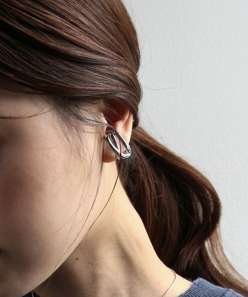 abaskdesign(アバスクデザイン)の「金属アレルギー対応 ボリュームラインリング(リング・レディース・シルバー/ゴールド・9号/13号/11号/15号)」の11枚目の写真