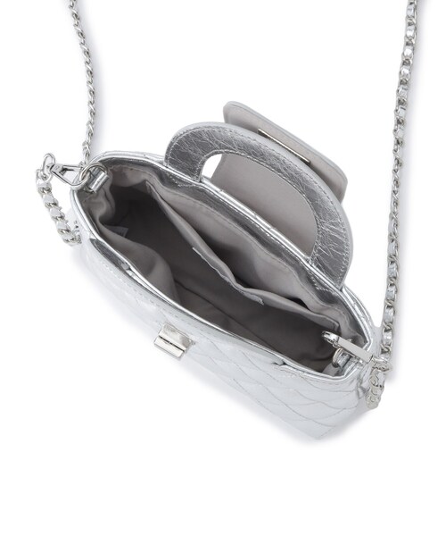 OPAQUE.CLIP（オペークドットクリップ）の「◆【2WAY】ダイヤキルティングデザインチェーンショルダーバッグ（ショルダーバッグ・レディース・ボルドー/シルバー/アイボリー系5/ブラック系5・00）」の9枚目の写真