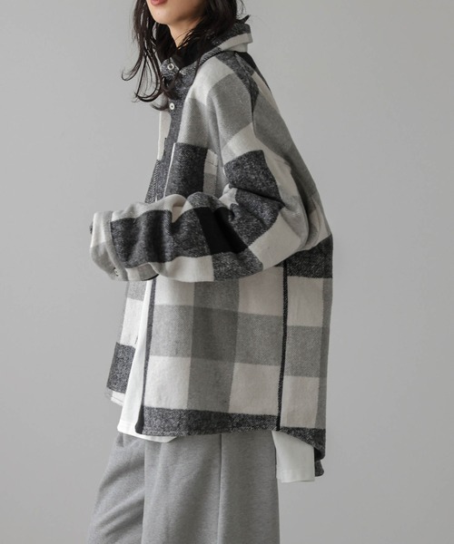 SUGAR BISKET（シュガービスケット）の「オーバーサイズ チェック柄ジャケット（シャツ/ブラウス・レディース・ブラック/ブラウン・フリー）」の8枚目の写真