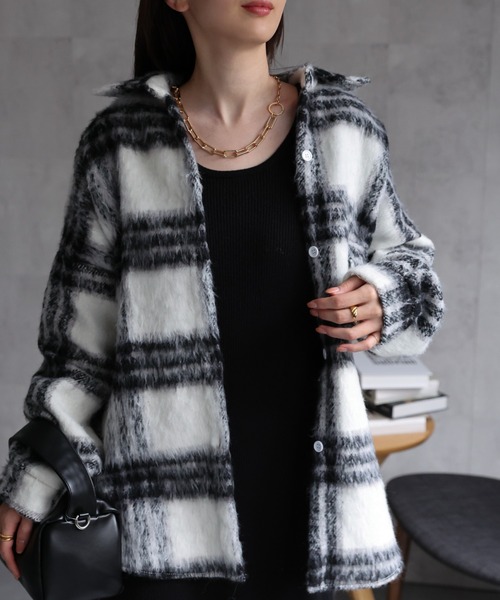 CREARE -LINO-（クレアーレリノ）の「〈ユニセックス商品〉起毛 シャギーチェックビッグシルエットシャツ/ジャケット（その他トップス・レディース・レッド/ブラック/ブルー・FREE）」の19枚目の写真