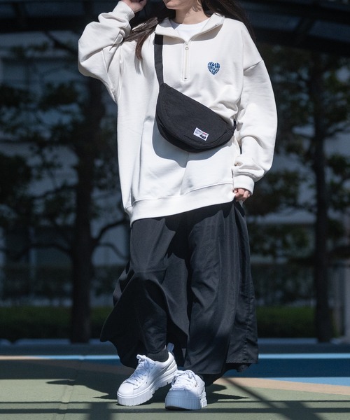 Red Cap Girl（レッドキャプガール）の「RED CAP GIRL/レッドキャップガールRCG　ピス付き　ミニショルダーバッグ（ショルダーバッグ・レディース・アイボリー/ブラック/ネイビー・ONE SIZE）」の9枚目の写真