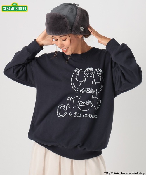 BAYFLOW（ベイフロー）の「【SESAME STREET(セサミストリート)】別注プリントスウェットプルオーバー（スウェット・レディース・アイボリー/ネイビー/グレー・FREE）」の3枚目の写真