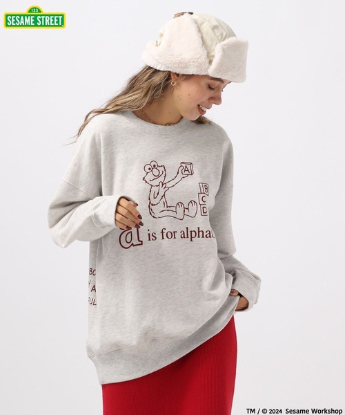 BAYFLOW（ベイフロー）の「【SESAME STREET(セサミストリート)】別注プリントスウェットプルオーバー（スウェット・レディース・アイボリー/ネイビー/グレー・FREE）」の7枚目の写真