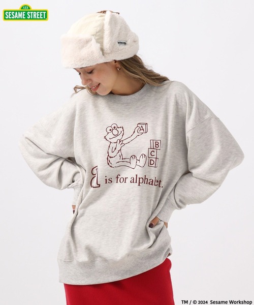 BAYFLOW（ベイフロー）の「【SESAME STREET(セサミストリート)】別注プリントスウェットプルオーバー（スウェット・レディース・アイボリー/ネイビー/グレー・FREE）」の8枚目の写真