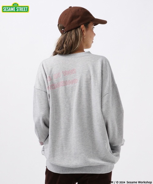 BAYFLOW（ベイフロー）の「【SESAME STREET(セサミストリート)】別注プリントスウェットプルオーバー（スウェット・レディース・アイボリー/ネイビー/グレー・FREE）」の14枚目の写真