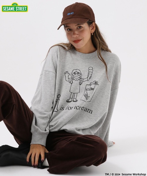 BAYFLOW（ベイフロー）の「【SESAME STREET(セサミストリート)】別注プリントスウェットプルオーバー（スウェット・レディース・アイボリー/ネイビー/グレー・FREE）」の16枚目の写真