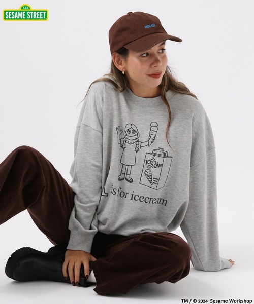BAYFLOW（ベイフロー）の「【SESAME STREET(セサミストリート)】別注プリントスウェットプルオーバー（スウェット・レディース・アイボリー/ネイビー/グレー・FREE）」の17枚目の写真