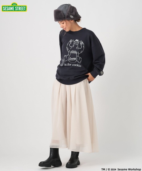 BAYFLOW（ベイフロー）の「【SESAME STREET(セサミストリート)】別注プリントスウェットプルオーバー（スウェット・レディース・アイボリー/ネイビー/グレー・FREE）」の18枚目の写真