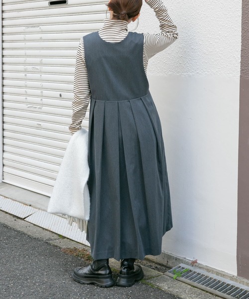 KBF（ケイビーエフ）の「タートルホックボーダートップス（Tシャツ/カットソー・レディース・ブラック系その他/ブルー系その他/レッド系その他・ONE）」の9枚目の写真