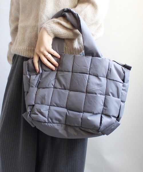ground green store（グラウンドグリーンストア）の「ground green store / 編み込みデザインバッグ（ショルダーバッグ・レディース・グレー/ブラック/ライトグレー・FREE）」の3枚目の写真