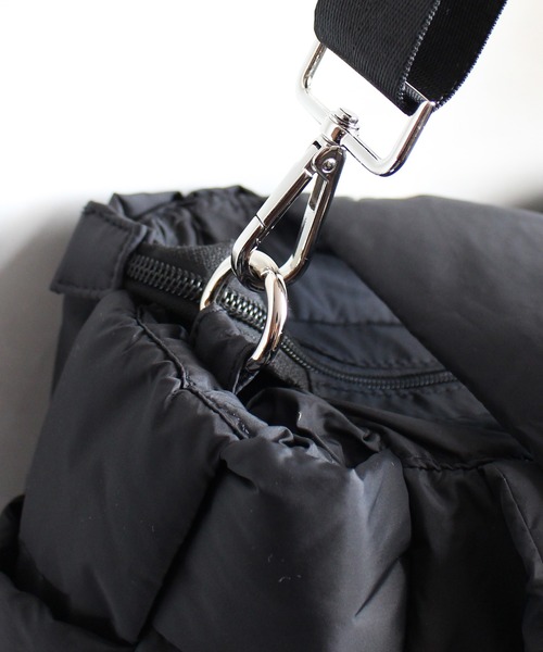 ground green store（グラウンドグリーンストア）の「ground green store / 編み込みデザインバッグ（ショルダーバッグ・レディース・グレー/ブラック/ライトグレー・FREE）」の9枚目の写真