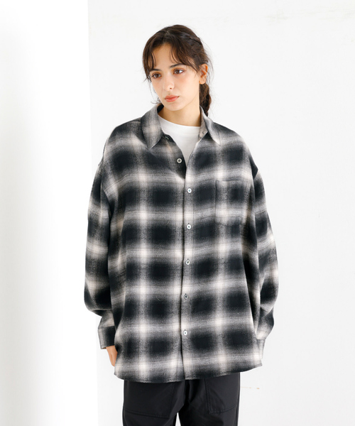 Revo.(レボ)の「【Revo./レボ】リラックスフィット オンブレチェック ネルシャツ/ユニセックス(シャツ/ブラウス・メンズ・ブラック/ブルー/ブラウン/ワイン・M/L)」の6枚目の写真