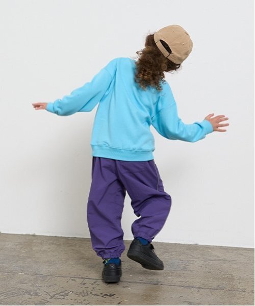 b・ROOM(ビールーム)の「【撥水加工】クライミングパンツ(その他パンツ・キッズ・パープル/ライトピンク/ブラック/ブルー系その他2/ライトカーキ/シルバーグレー/ベージュ/ラベンダー・130cm/120cm/110cm/100cm/140cm)」の20枚目の写真