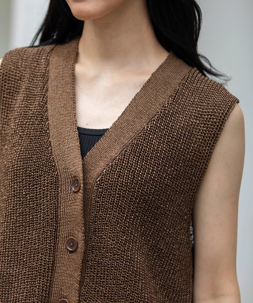 Munich（ミューニック）の「針抜き編みニットジレ（ベスト・レディース・ブラック/グレイッシュベージュ/ブラウン・FREE）」の21枚目の写真