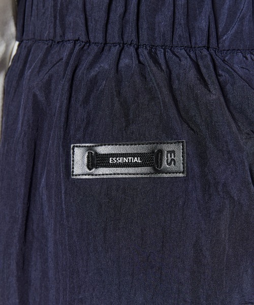 ESSENTIAL（エッセンシャル）の「タフタサイドラインハーフパンツ（その他パンツ・レディース・ネイビー/ブラック・38/36）」の12枚目の写真