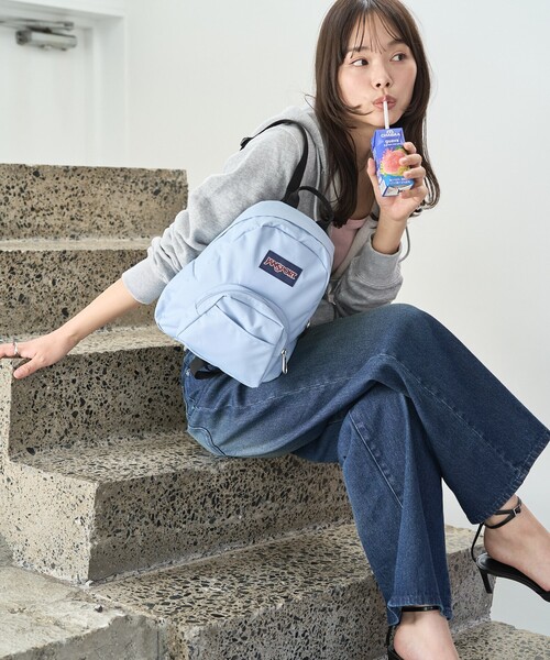 FREAK'S STORE(フリークスストア)の「限定展開 JANSPORT/ジャンスポーツ HALF PINT/ハーフ パイント(リュック)(バックパック/リュック・レディース・ラベンダー/ピンク/オリーブ/ブラック/ブルー/ブルーグリーン・ONE SIZE)」の16枚目の写真