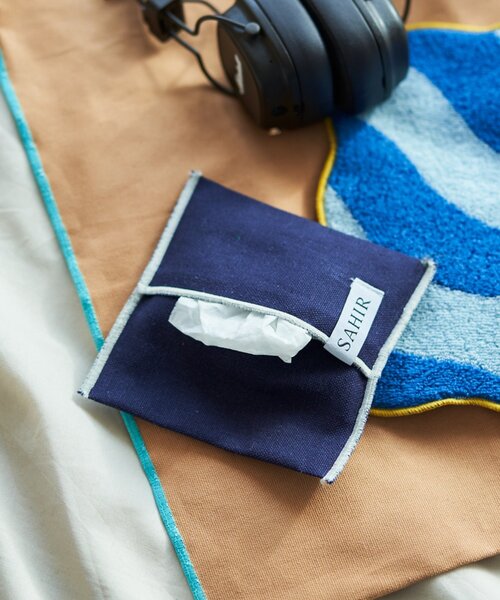 BIRTHDAY BAR(バースデイバー)の「【SAHIR サヒール】Canvas tissuecase(ポーチ・レディース・グリーン/ネイビー・0)」の1枚目の写真