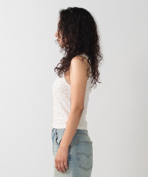 Levi's(リーバイス)の「Levi's/リーバイス DRY GOODS ヘンリーネックタンクトップ(タンクトップ・レディース・ホワイト・XS/M/S)」の2枚目の写真