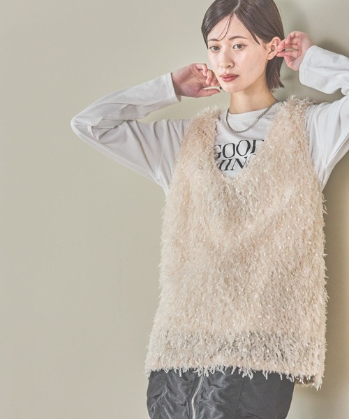 LAKOLE(ラコレ)の「フリンジベスト / 291819(ベスト・レディース・ブラック/アイボリー/グレー・FREE)」の1枚目の写真