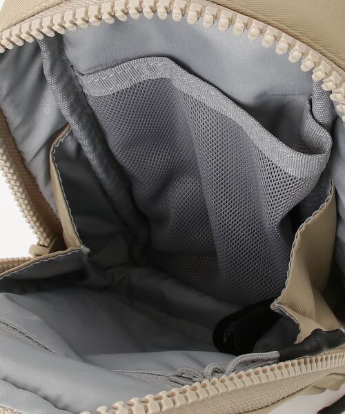 topologie スマホショルダーバッグ ベージュ Topologie（トポロジー）の「Utility Phone Sacoche