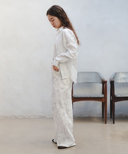B:MING by BEAMS（ビーミングバイビームス）の「ambiance / Embroidery Shirt（S～M）（シャツ/ブラウス・レディース・ライトブルー/オフホワイト・SMALL/MEDIUM）」の15枚目の写真