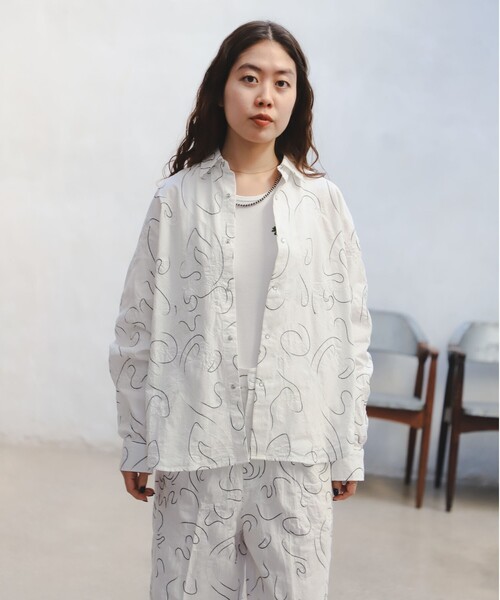 B:MING by BEAMS（ビーミングバイビームス）の「ambiance / Embroidery Shirt（S～M）（シャツ/ブラウス・レディース・ライトブルー/オフホワイト・SMALL/MEDIUM）」の18枚目の写真