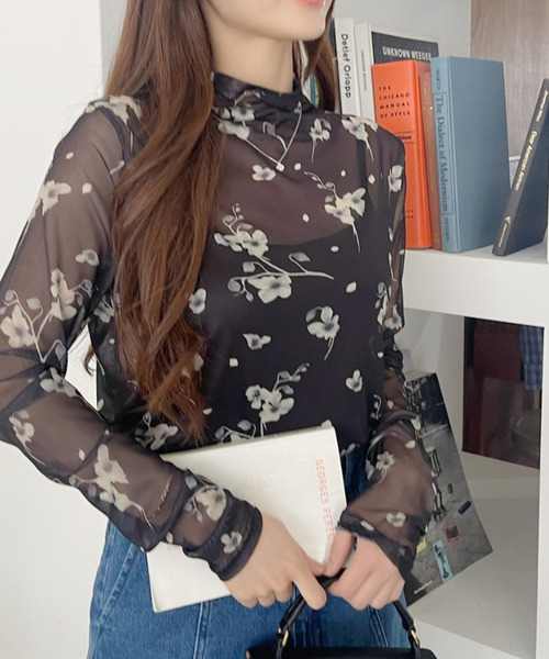 Eclat one(エクラワン)の「【Eclat one】水彩フラワー シアー ハイネック インナー(Tシャツ/カットソー・レディース・アイボリー/ネイビー/ブラック・FREE)」の20枚目の写真