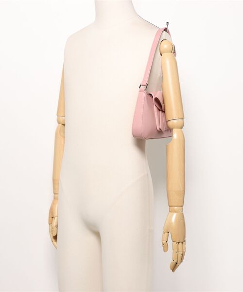 FOREVER 21(フォーエバー トゥエンティーワン)の「リボンフラップショルダーバッグ(ハンドバッグ・レディース・ピンク・FREE)」の10枚目の写真