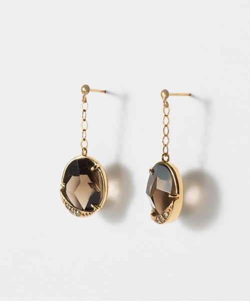 Jewel closet by L&Co.（ジュエルクローゼットバイエルアンドコー）の「K10 スモーキークォーツ ダイヤモンド ピアス（ピアス（両耳用）・レディース・イエローゴールド・FREE）」の2枚目の写真