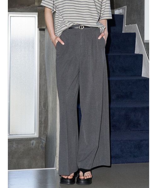 VEQUM（VEQUM）の「【VEQUM】WIDE SLACKS PT（その他パンツ・レディース・グレー/ブラック/ブラウン・SMALL/MEDIUM）」の3枚目の写真