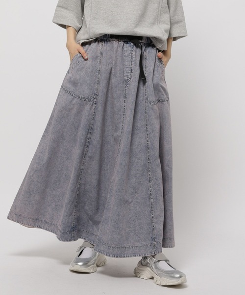 niko and...（ニコアンド）の「アソートベルトフレアスカート（スカート・レディース・チャコール/ライトグレー/イエロー/ピンク/インディゴブルー・MEDIUM/LARGE）」の22枚目の写真