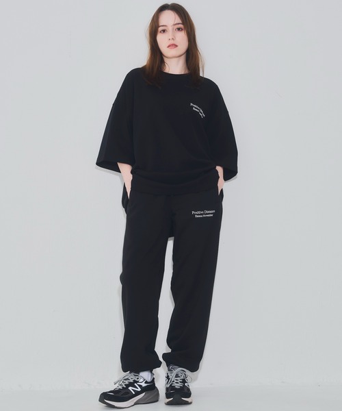 EMMA NOVEMBER　（エマノーヴェンバー）の「Embroidery マグナムウェイト ビッグシルエット Tシャツ（Tシャツ/カットソー・メンズ・ホワイト/ブラック・1/2/3）」の12枚目の写真