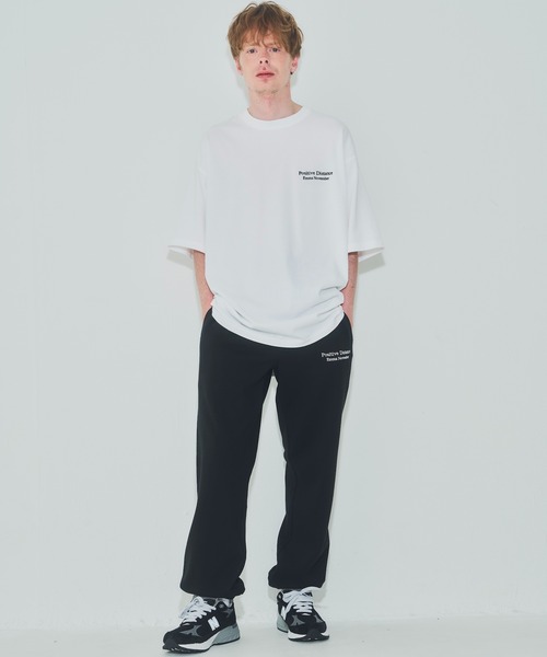 EMMA NOVEMBER　（エマノーヴェンバー）の「Embroidery マグナムウェイト ビッグシルエット Tシャツ（Tシャツ/カットソー・メンズ・ホワイト/ブラック・1/2/3）」の20枚目の写真