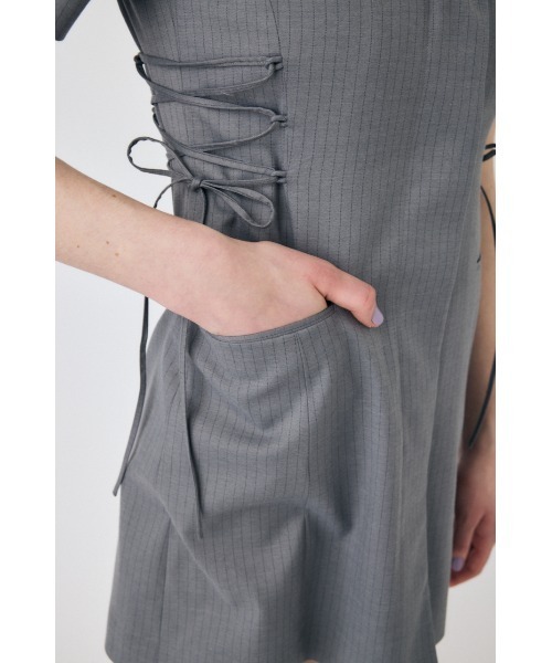 MOUSSY(マウジー)の「LACE UP TAILORED ドレス(ワンピース・レディース・ブルー系その他/グレー系その他/ライトベージュ・1/2)」の14枚目の写真