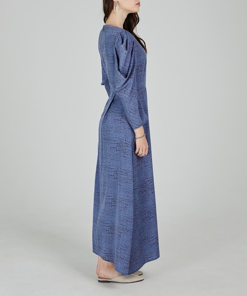 CIEL'AIR（シエルエアー）の「Power Shoulder Onepiece（ワンピース・レディース・ホワイト/ブルー・LARGE/MEDIUM）」の19枚目の写真