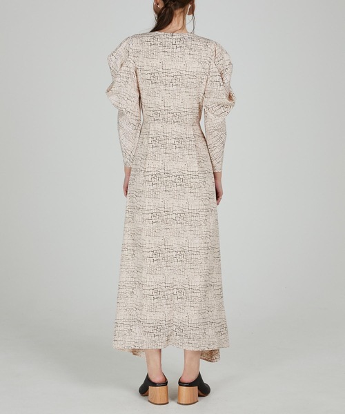 CIEL'AIR（シエルエアー）の「Power Shoulder Onepiece（ワンピース・レディース・ホワイト/ブルー・LARGE/MEDIUM）」の7枚目の写真