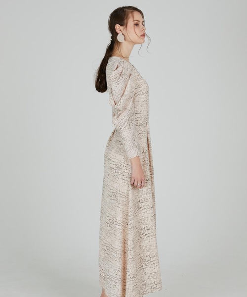 CIEL'AIR（シエルエアー）の「Power Shoulder Onepiece（ワンピース・レディース・ホワイト/ブルー・LARGE/MEDIUM）」の8枚目の写真