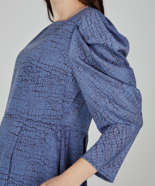 CIEL'AIR（シエルエアー）の「Power Shoulder Onepiece（ワンピース・レディース・ホワイト/ブルー・LARGE/MEDIUM）」の9枚目の写真