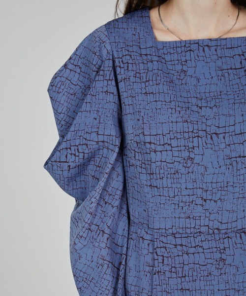 CIEL'AIR（シエルエアー）の「Power Shoulder Onepiece（ワンピース・レディース・ホワイト/ブルー・LARGE/MEDIUM）」の10枚目の写真