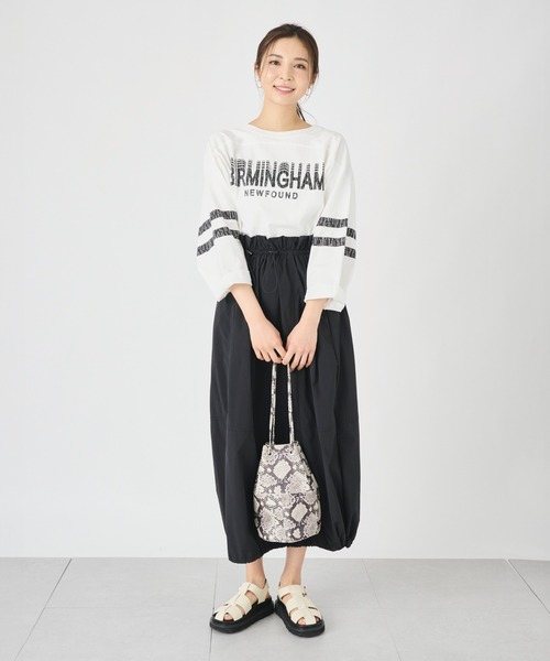 ever closet(エバークローゼット)の「フットボールTシャツ(Tシャツ/カットソー・レディース・オフホワイト/トップグレー/ダークネイビー・FREE)」の4枚目の写真