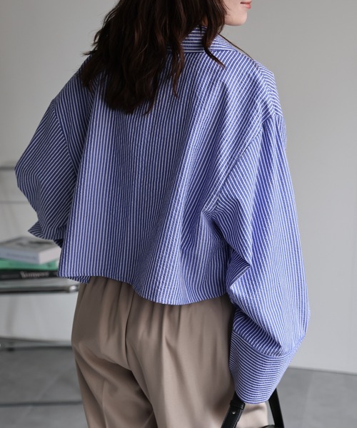 ap retro(アプレトロ)の「クロップド丈ダブルZIPストライプサッカーシャツ(シャツ/ブラウス・レディース・グリーン/ライトブルー/ブルー/オフホワイト・FREE)」の15枚目の写真