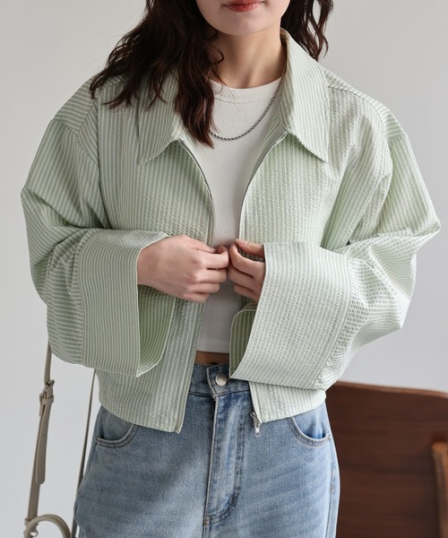 ap retro(アプレトロ)の「クロップド丈ダブルZIPストライプサッカーシャツ(シャツ/ブラウス・レディース・グリーン/ライトブルー/ブルー/オフホワイト・FREE)」の18枚目の写真