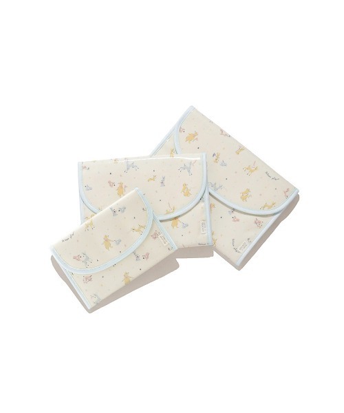 gelato pique（ジェラートピケ）の「【販路限定】総柄母子手帳ケースL（母子手帳ケース・レディース・オフホワイト/クリーム/グレー/ブルー/ライトピンク/レッド/ピンク/ミント/イエロー/ベージュ・LARGE）」の16枚目の写真