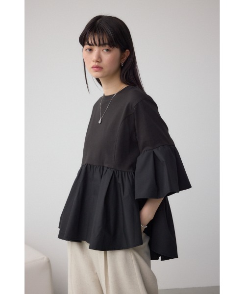 AZUL by moussy(アズールバイマウジー)の「タックスリーブ半袖デザインカットトップス(Tシャツ/カットソー・レディース・アイボリー/ブラック/ライトグリーン・FREE)」の14枚目の写真