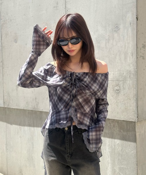 RAY CASSIN（レイカズン）の「チュールプリントオフショルTシャツ（Tシャツ/カットソー・レディース・ホワイト/ブラック系その他2/ベージュ系その他2/ミント・FREE）」の3枚目の写真