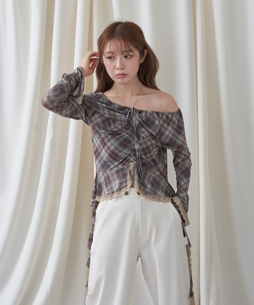 RAY CASSIN（レイカズン）の「チュールプリントオフショルTシャツ（Tシャツ/カットソー・レディース・ホワイト/ブラック系その他2/ベージュ系その他2/ミント・FREE）」の22枚目の写真