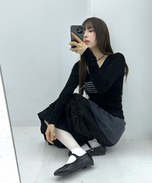 4INT.（フォイント）の「シースルー レタリング ラウンドネック 長袖 Tシャツ（Tシャツ/カットソー・レディース・ホワイト/ブラック/ベージュ/グレー・FREE）」の19枚目の写真